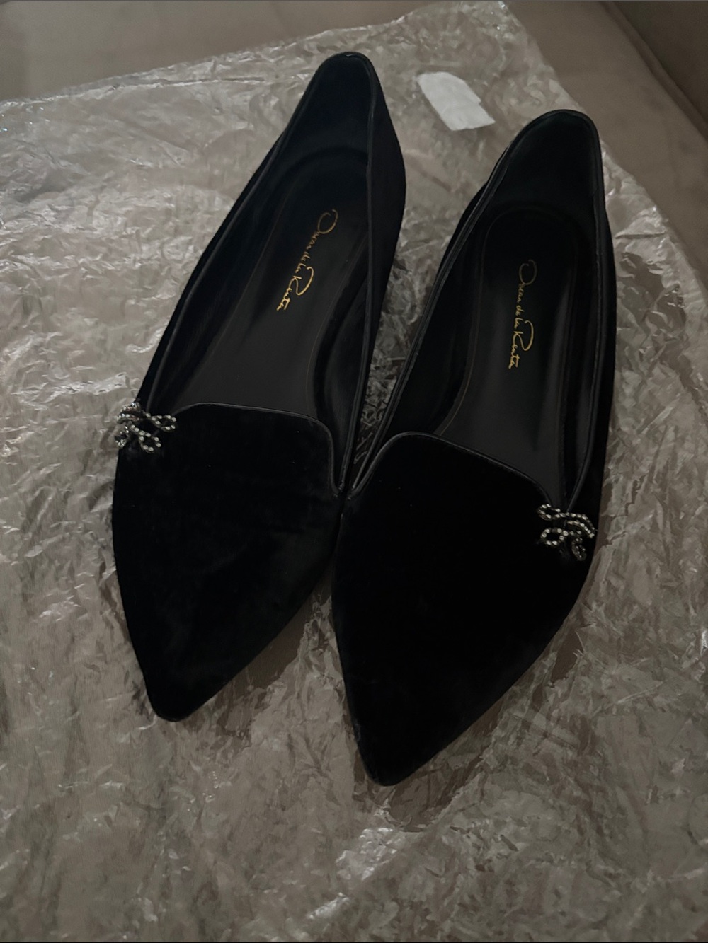 Oscar de la Renta Black Velvet Pointed Toe Flats with Crystal Bow